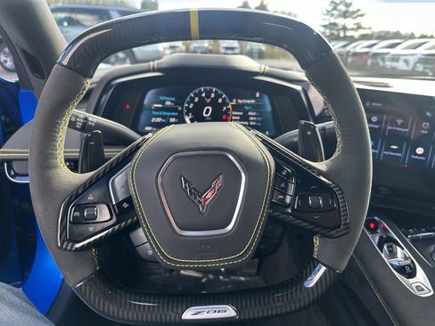 Used 2024 Chevrolet Corvette Z06 w/ Stealth Interior Trim Package image 12
