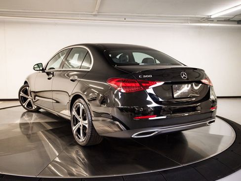 Used 2025 Mercedes-Benz C 300 Sedan image 3