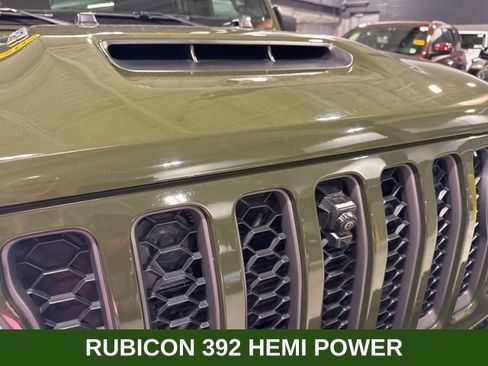 Used 2021 Jeep Wrangler Unlimited Rubicon w/ Dual Top Group AWD/4WD image 5