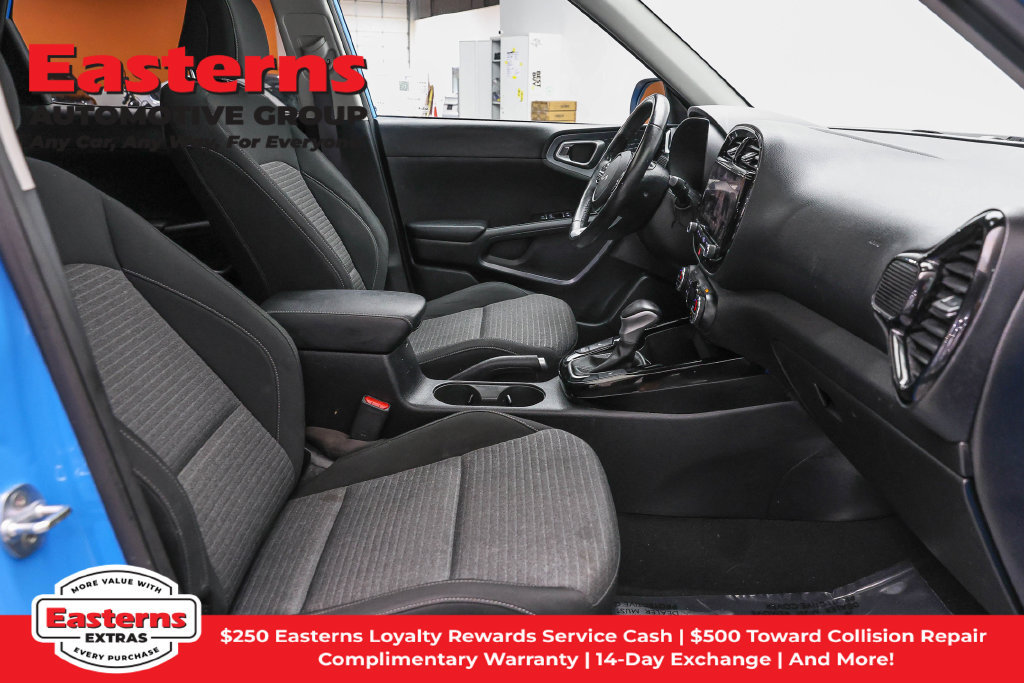 Used 2023 Kia Soul EX FWD image 26