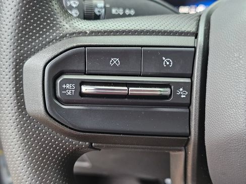 Used 2024 Chevrolet Colorado Trail Boss w/ Technology Package AWD/4WD image 26