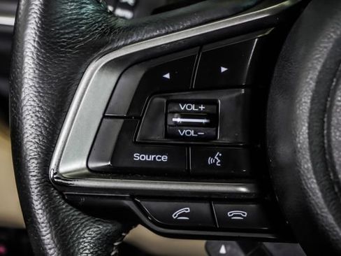 Used 2019 Subaru Ascent Limited AWD/4WD image 31