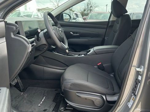 New 2026 Hyundai Tucson SE image 21