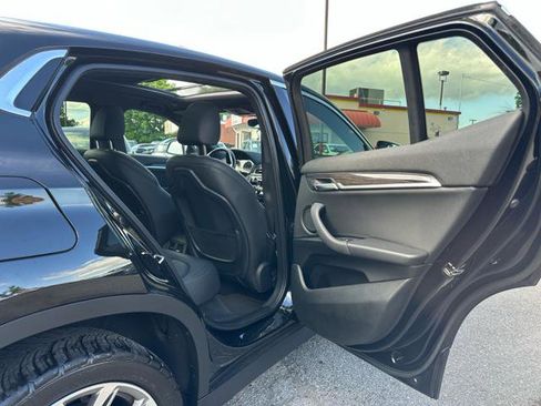 Used 2018 BMW X2 sDrive28i w/ Premium Package FWD image 17