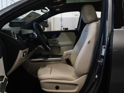 New 2026 Mercedes-Benz GLA 250 GLA 250 image 2