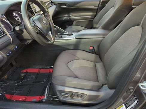Used 2023 Toyota Camry LE FWD image 15