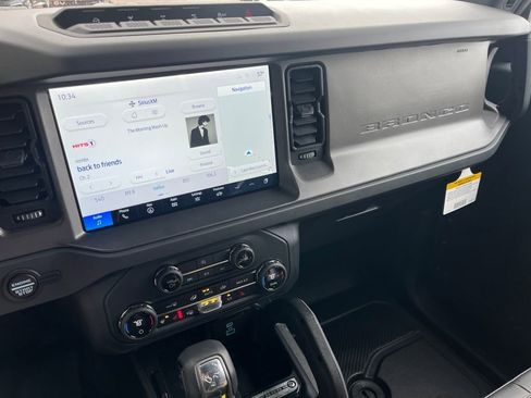 New 2025 Ford Bronco Badlands w/ Sasquatch Package image 13