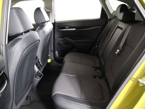 Used 2024 Kia Seltos S AWD/4WD image 32