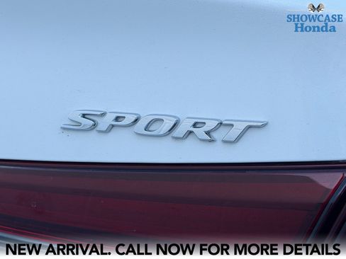 Used 2025 Honda Civic Sport image 11