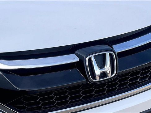Used 2015 Honda CR-V LX image 29