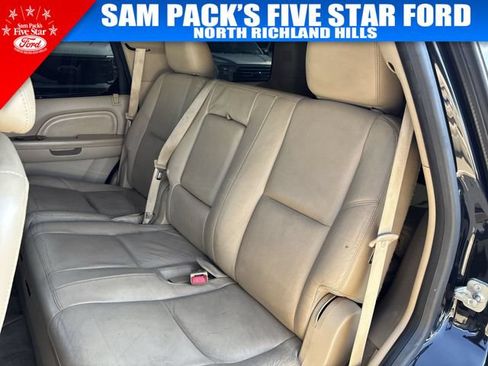 Used 2013 Cadillac Escalade 4WD Hybrid image 31