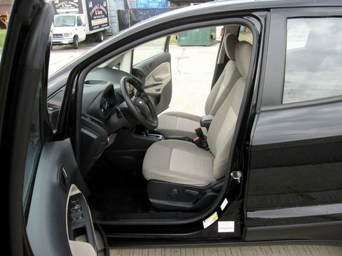 Used 2021 Ford EcoSport S FWD image 16