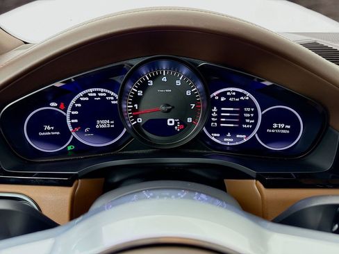 Certified 2023 Porsche Cayenne S Platinum AWD/4WD image 18