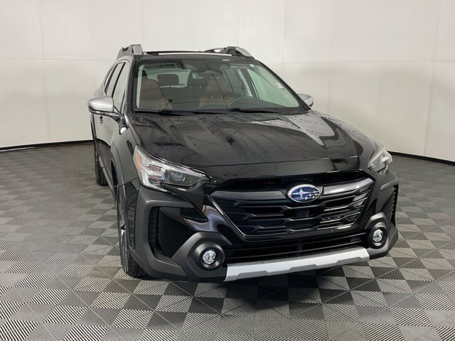 Used 2024 Subaru Outback Touring XT AWD/4WD image 3