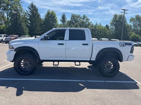 Used 2019 RAM 1500 Express w/ Wheel & Sound Group AWD/4WD image 10