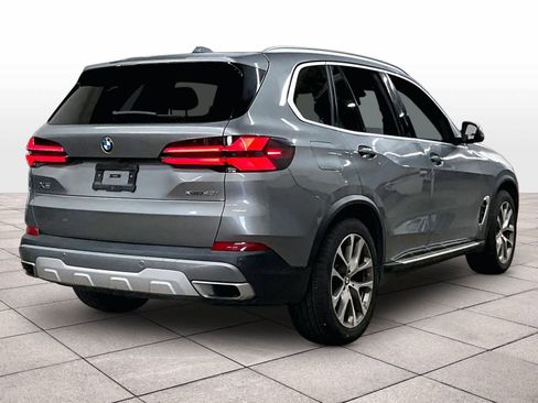 Used 2024 BMW X5 xDrive40i AWD/4WD image 14
