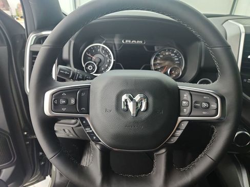 New 2026 RAM 1500 4x4 Crew Cab image 21