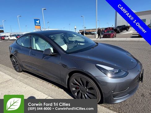 Used 2023 Tesla Model 3 Performance image 10