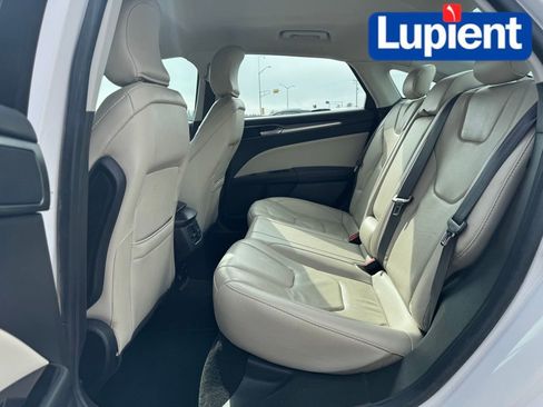 Used 2016 Ford Fusion Titanium image 21