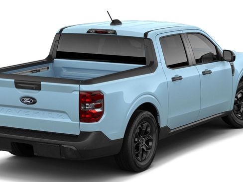 New 2026 Ford Maverick XLT image 3