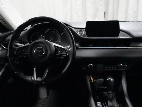 Used 2019 MAZDA MAZDA6 Touring FWD image 3