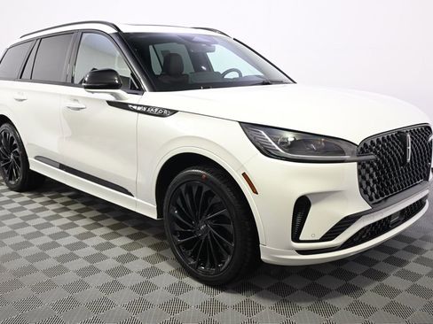 New 2026 Lincoln Aviator Reserve image 8