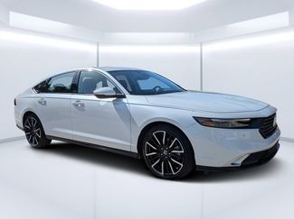 Used 2023 Honda Accord Touring video 1
