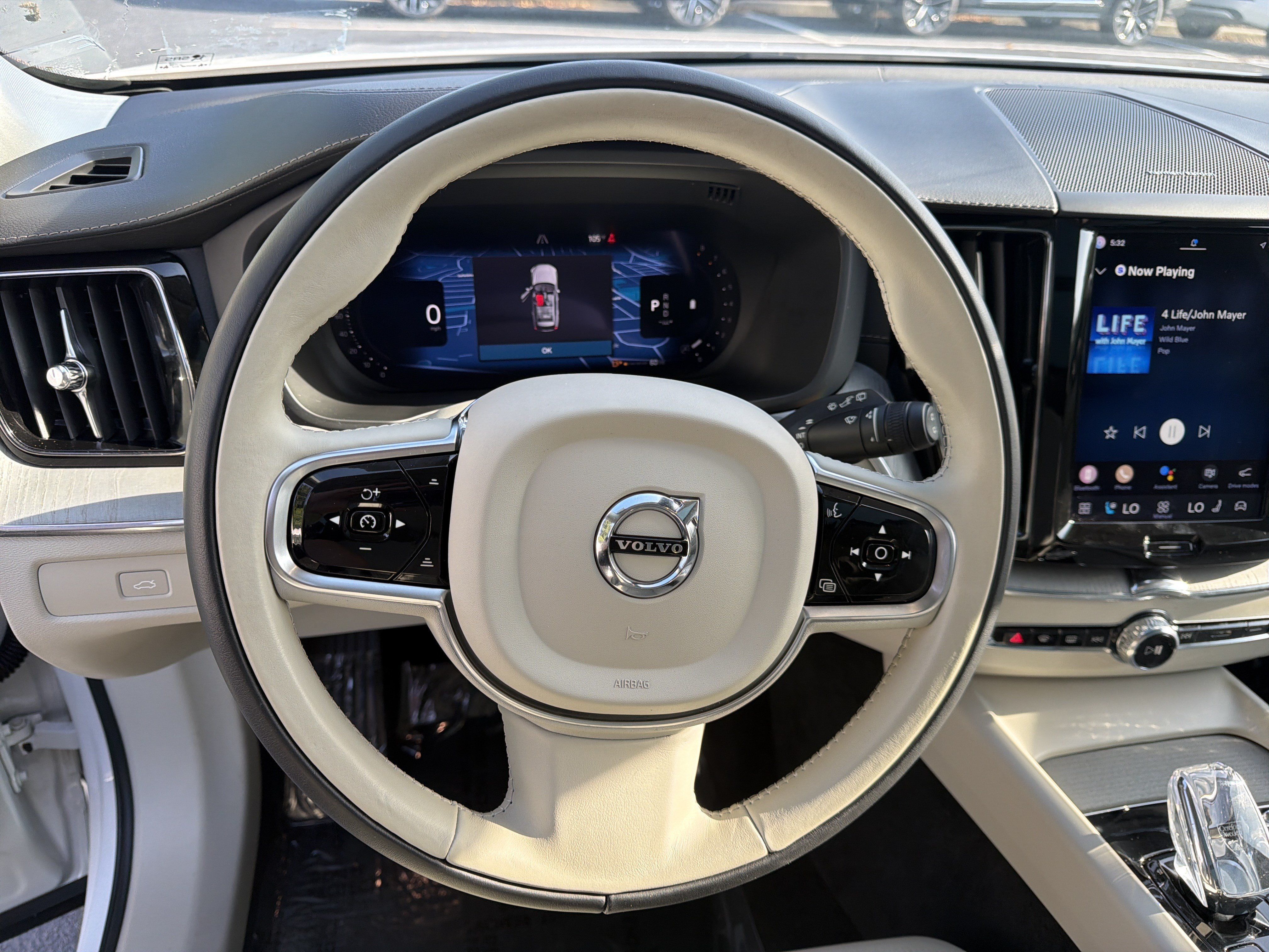 Used 2023 Volvo XC60 B6 Ultimate w/ Protection Package Premier AWD/4WD image 18