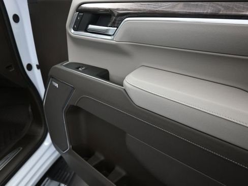 New 2026 Chevrolet Silverado 1500 LTZ w/ LTZ Premium Package image 26