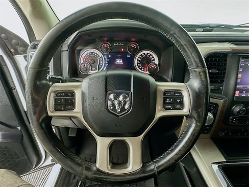 Used 2015 RAM 1500 Laramie w/ Convenience Group image 13