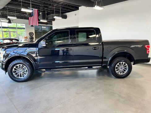Used 2018 Ford F150 XLT w/ Equipment Group 302A Luxury AWD/4WD image 4