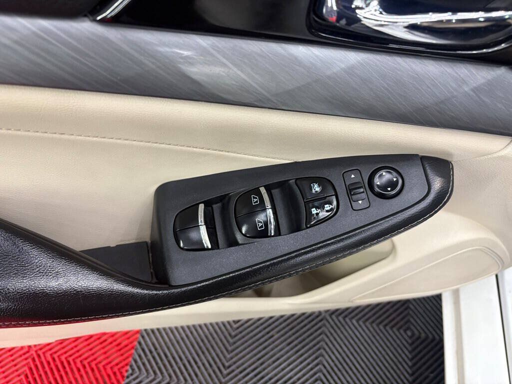 Used 2017 Nissan Maxima 3.5 SV FWD image 7