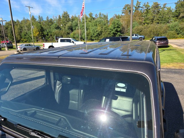 Used 2022 Jeep Wrangler Unlimited Sahara AWD/4WD image 34