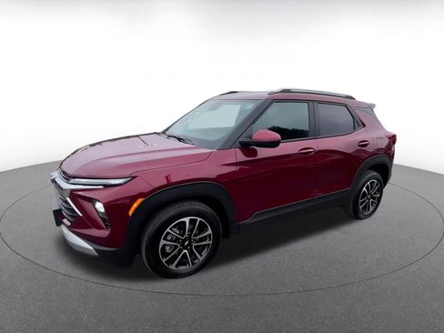 Used 2025 Chevrolet TrailBlazer LT image 8