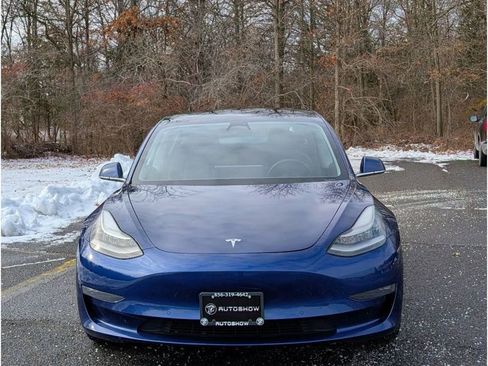 Used 2020 Tesla Model 3 Long Range image 2