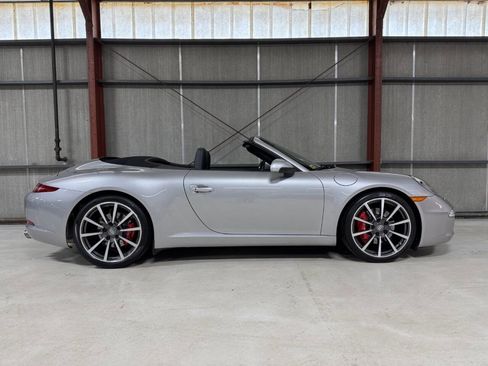Used 2014 Porsche 911 Carrera S image 15