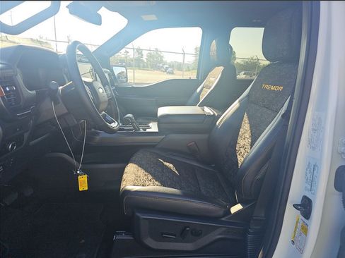 Used 2025 Ford F150 Tremor w/ Mobile Office Package AWD/4WD image 6