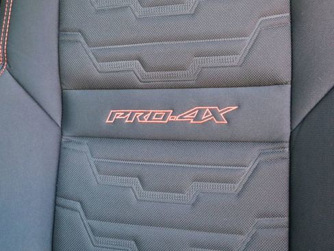 New 2025 Nissan Frontier PRO-4X w/ Pro Convenience Package image 13