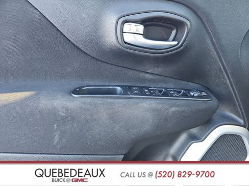 Used 2018 Jeep Renegade Sport w/ Power & Air Group image 15