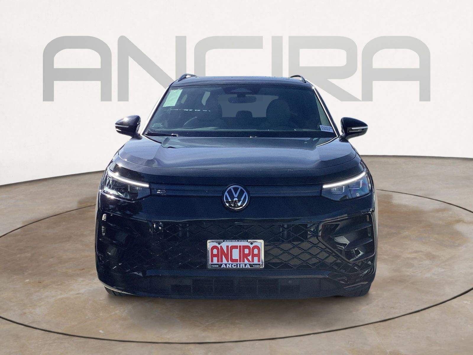 New 2026 Volkswagen Tiguan SE R-Line FWD image 3