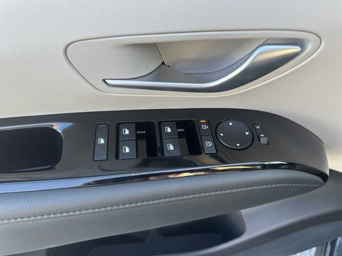 New 2026 Hyundai Tucson Limited image 22
