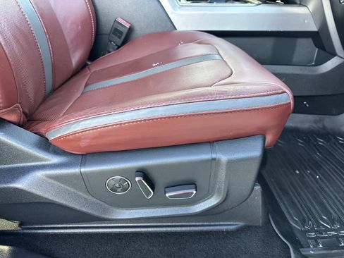 Used 2019 Ford F250 Platinum w/ Platinum Ultimate Package image 15