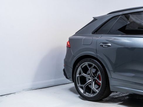 New 2026 Audi RS Q8 performance image 11