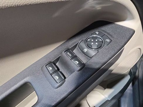 Used 2021 Ford EcoSport S FWD image 15