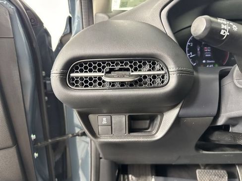 Used 2024 Honda HR-V EX-L image 16