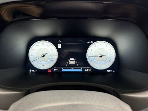 Used 2023 Hyundai Palisade Limited FWD image 19