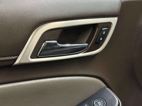 Used 2015 GMC Yukon XL Denali w/ Touring Package image 10