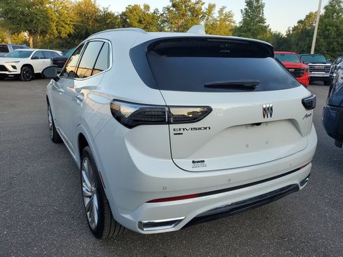Used 2026 Buick Envision Avenir AWD/4WD image 3