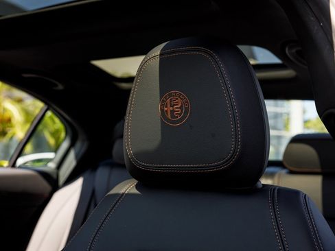New 2025 Alfa Romeo Giulia w/ Driving Assist Package image 28