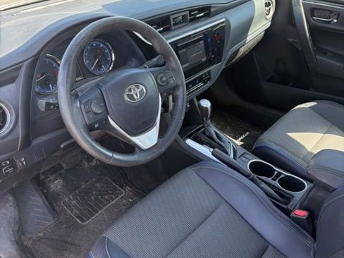 Used 2019 Toyota Corolla SE w/ Carpet Mat Package (TMS) FWD image 14